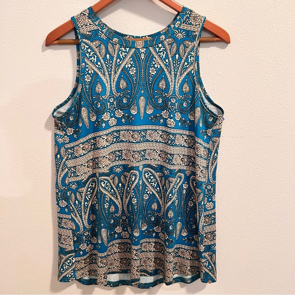 Vibrant Turquoise Sleeveless Blouse - Picture 1 of 8